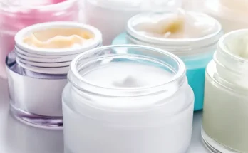 Probiotic cosmetics for the skin microbiome face live versus dead bacteria choice experts say